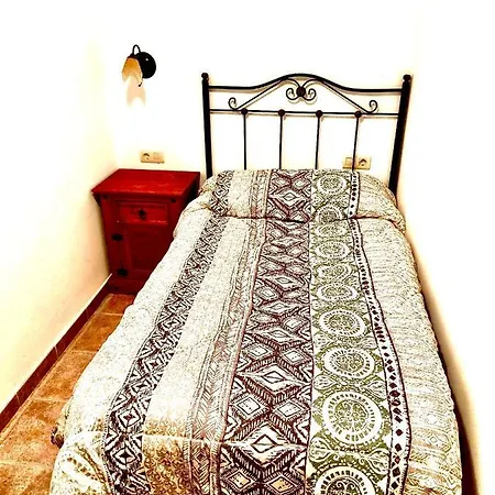 Casa En Apartment Busquistar